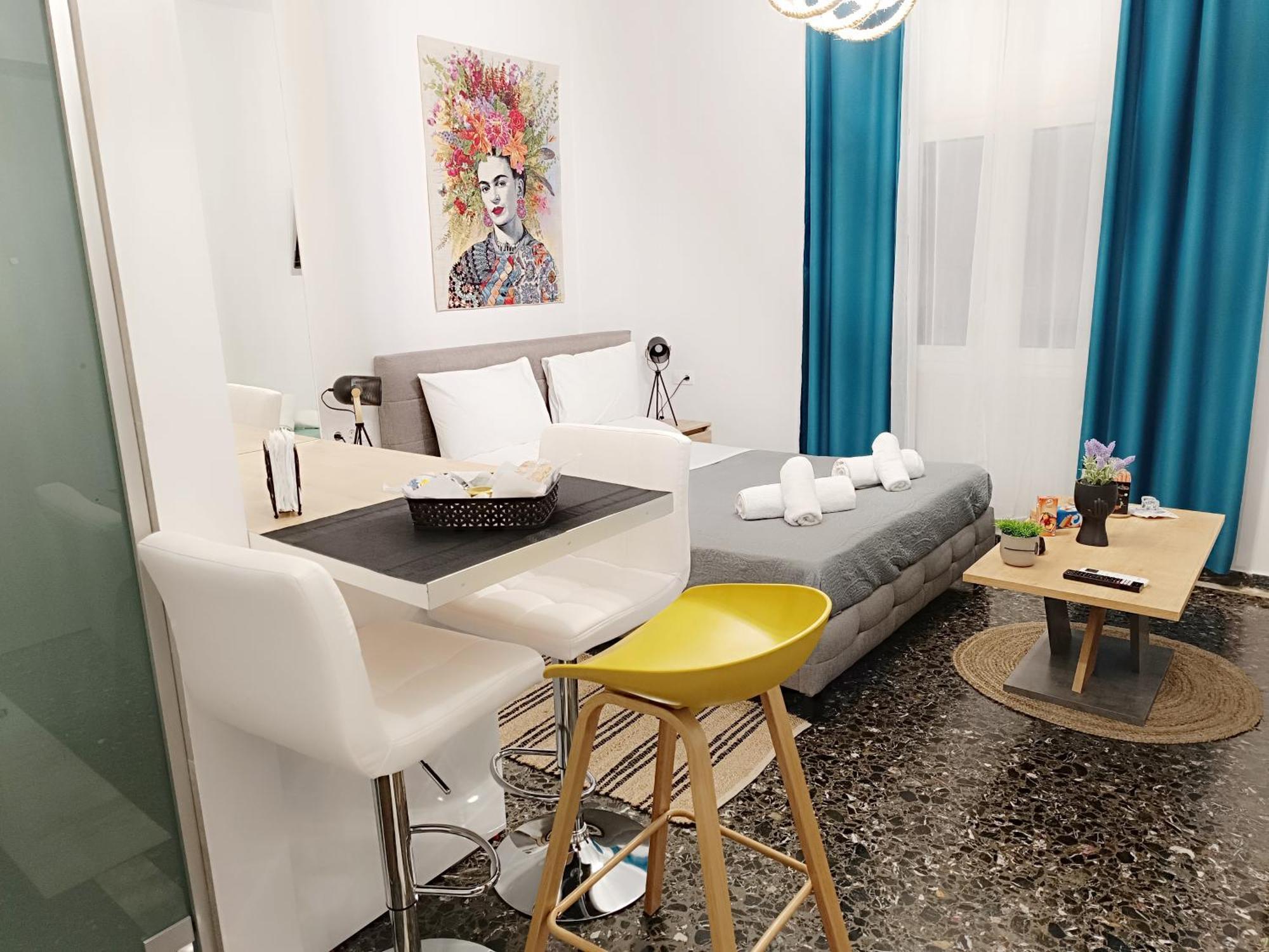Artzy Petit Apartment Close To The Center Kandiye Dış mekan fotoğraf